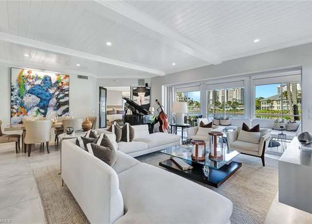 Property at 375 Sea Grove Ln #102, Naples, FL 34110, 3 beds, 2 baths