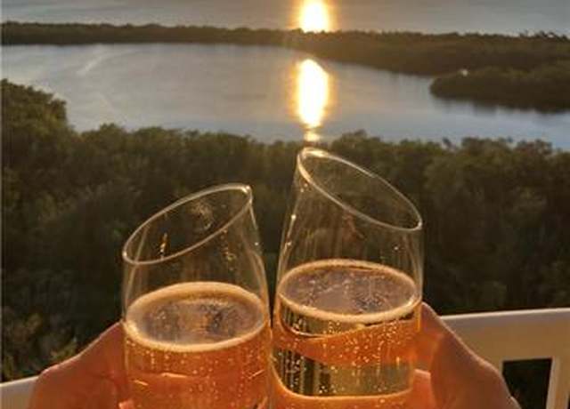 Property at 6849 Grenadier Blvd #1803, Naples, FL 34108, 2 beds, 2 baths