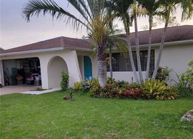 Property at 3977 Villmoor Ln, Fort Myers, FL 33919, 2 beds, 2 baths