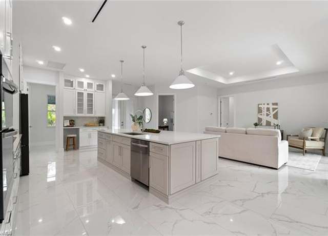 Property at 1970 17th St SW, Naples, FL 34117, 4 beds, 3 baths