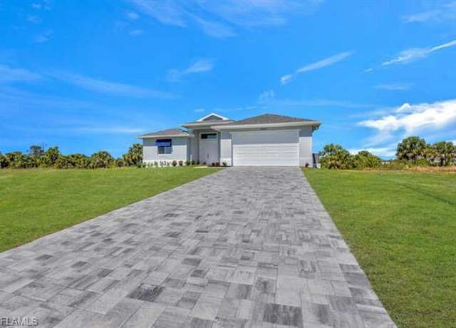 Property at 4728 NW 39th Pl, Cape Coral, FL 33993, 4 beds, 2 baths