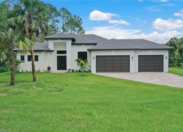Property at 834 Wilson Blvd N, Naples, FL 34120, 3 beds, 3 baths