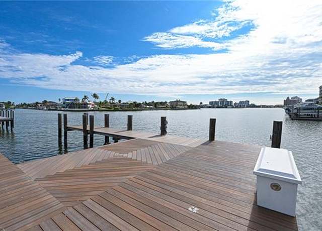 Property at 128 Bayview Ave, Naples, FL 34108