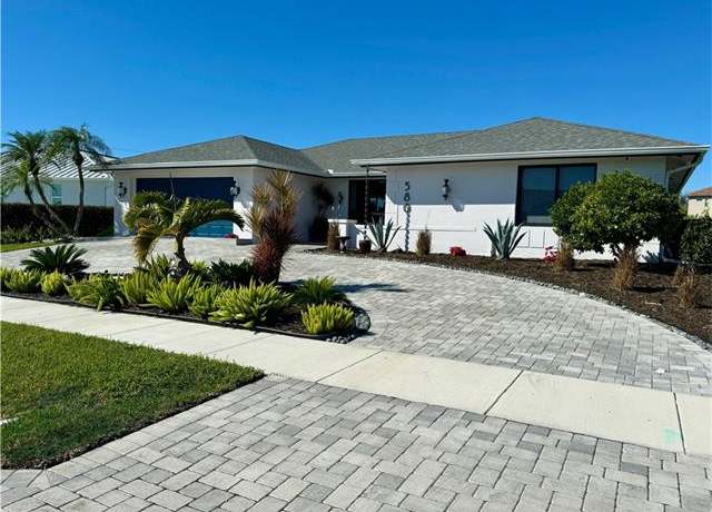 Property at 580 Tripoli Ct, Marco Island, FL 34145, 3 beds, 3 baths