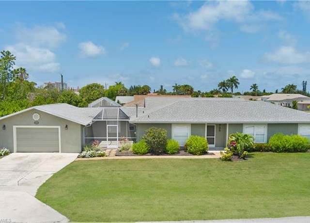 Property at 798 93rd Ave N, Naples, FL 34108, 4 beds, 2 baths
