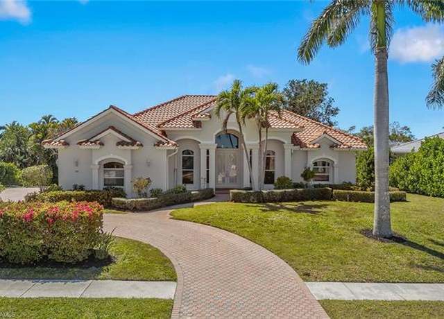 Property at 560 Inlet Dr, Marco Island, FL 34145, 3 beds, 2 baths