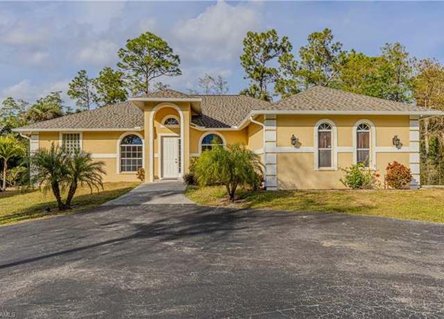 Property at 3611 17th Ave SW, Naples, Fl 34117, 3 beds, 2 baths