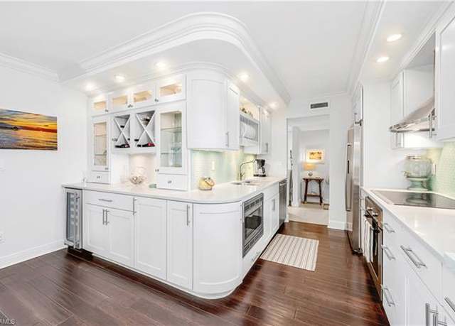 Property at 300 Park Shore Dr Unit 4A, Naples, FL 34103, 3 beds, 2 baths
