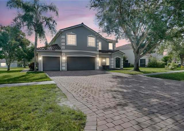 Property at 2830 Orange Grove Trl, Naples, FL 34120, 5 beds, 3 baths