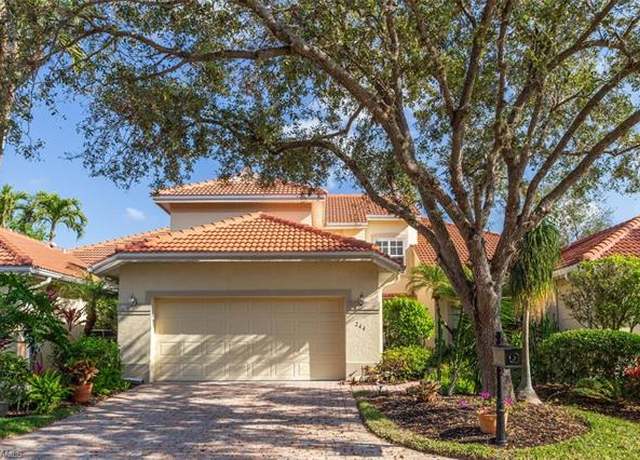 Property at 244 Napa Ridge Rd E #17, Naples, FL 34119, 3 beds, 2.5 baths