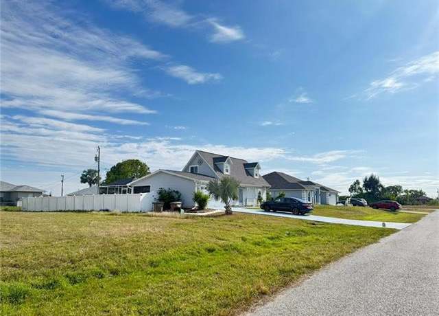 Property at 937 NW 5th Pl, Cape Coral, FL 33993