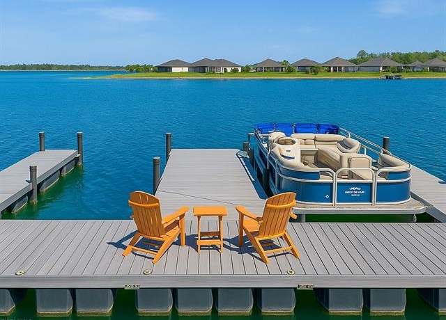 Property at 13448 Blue Bay Cir, Fort Myers, FL 33913, 4 beds, 3 baths
