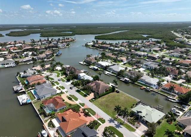 Property at 131 Channel Ct, Marco Island, FL 34145