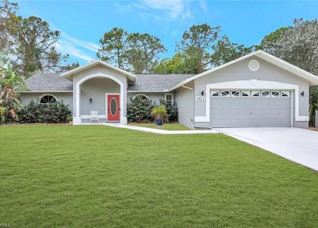 Property at 2911 16th St W, Lehigh Acres, FL 33971, 3 beds, 2 baths