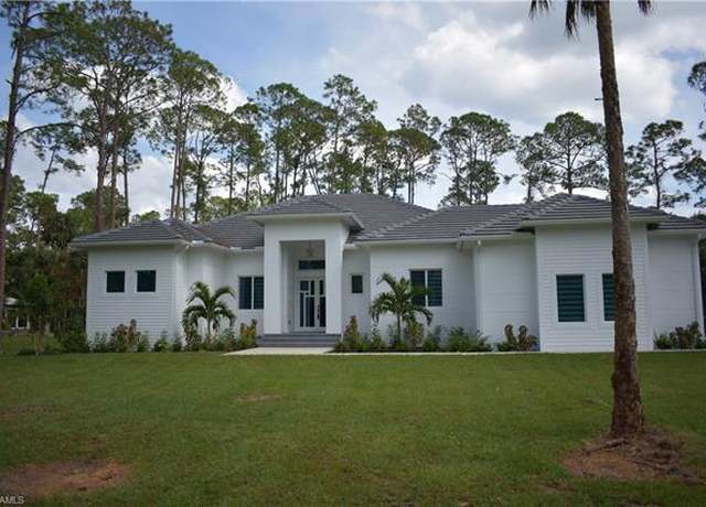 Property at 788 9th St SW, Naples, FL 34117, 4 beds, 4 baths
