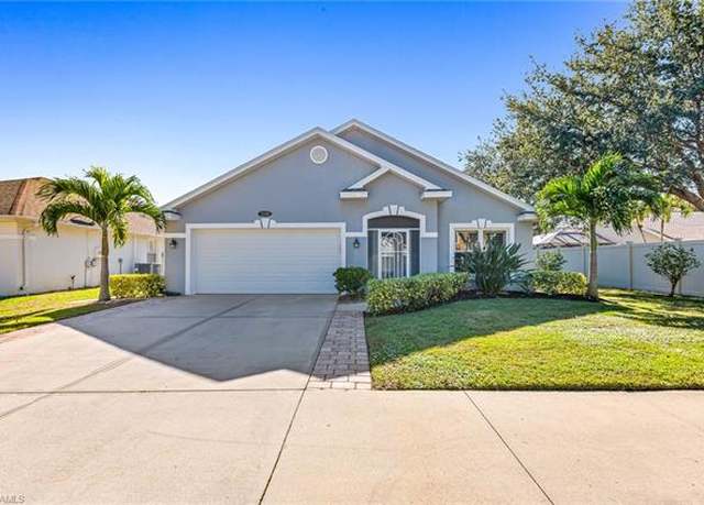 Property at 15019 Savannah Dr, Naples, FL 34119, 4 beds, 2 baths