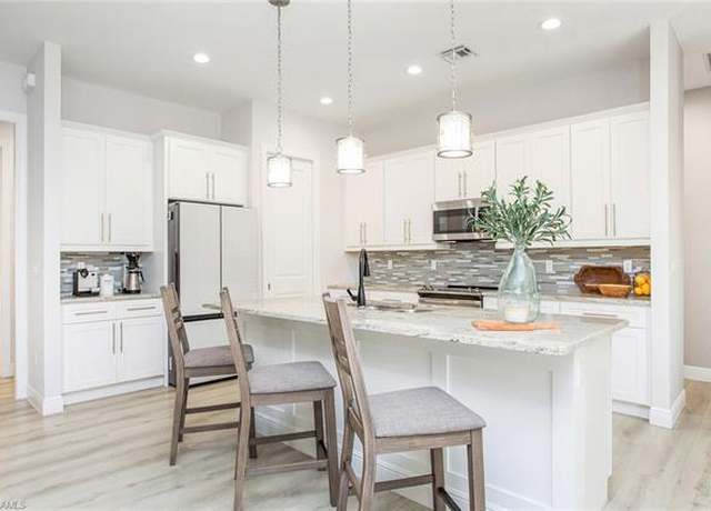 Property at 27230 Shummard Oak Ct, Bonita Springs, FL 34135, 3 beds, 3 baths