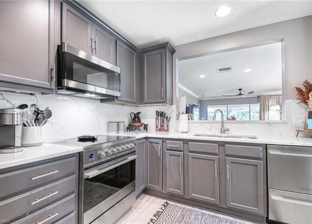Property at 8661 Querce Ct, Naples, FL 34114, 3 beds, 2 baths