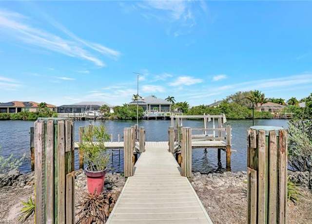 Property at 161 Venus Cay, Naples, FL 34114, 3 beds, 2 baths
