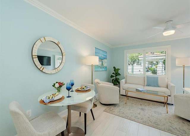 Property at 950 7th Ave S #15, Naples, FL 34102, 1 bed, 1 bath