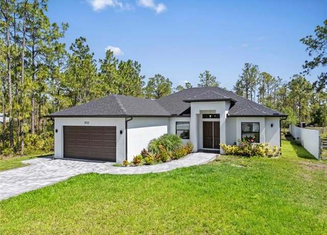 Property at 3733 27th Ave NE, Naples, FL 34120, 4 beds, 4 baths