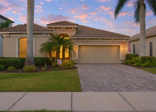 Property at 1465 Serrano Cir, Naples, FL 34105, 4 beds, 3 baths