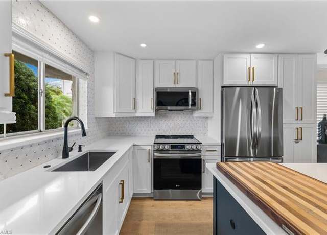 Property at 1686 Blue Point Ave Unit B1, Naples, FL 34102, 2 beds, 2 baths