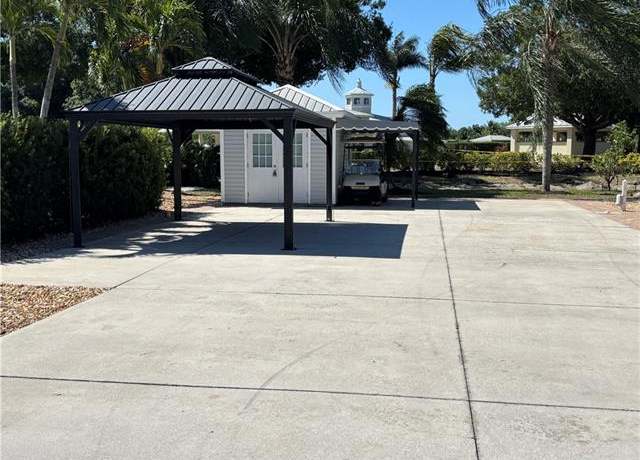 Property at 10130 Shadowood Ct, Fort Myers, FL 33905