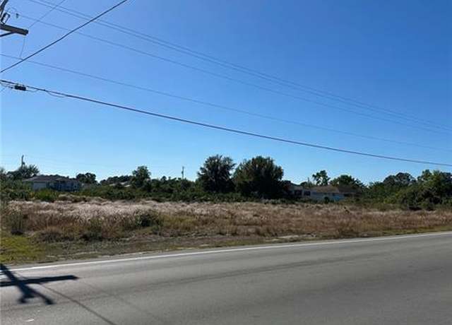 Property at 3117 23rd St SW, Lehigh Acres, FL 33976