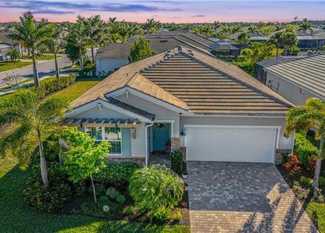 Property at 28120 Seasons Tide Ave, Bonita Springs, FL 34135, 3 beds, 2 baths