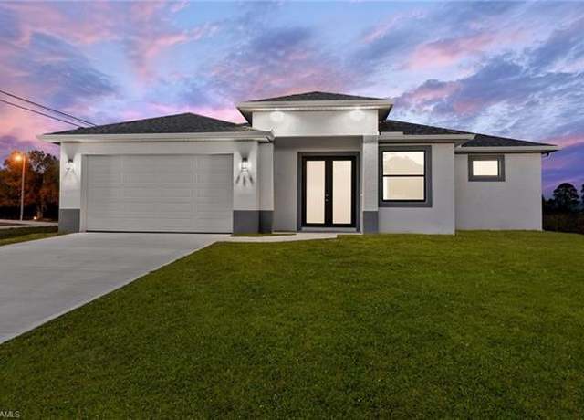 Property at 469 Lenox Ave, Lehigh Acres, FL 33974, 3 beds, 2.5 baths