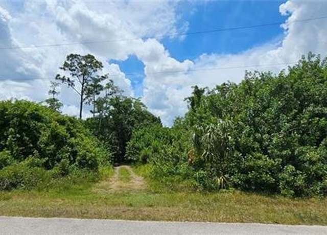 Property at 1911 Mercer Ave, Lehigh Acres, FL 33972