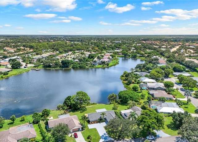 Property at 9694 Litchfield Ln, Naples, FL 34109, 3 beds, 2 baths