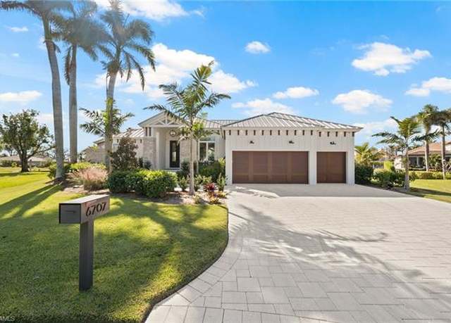 Property at 6707 Daniel Ct, Fort Myers, FL 33908, 4 beds, 3.5 baths