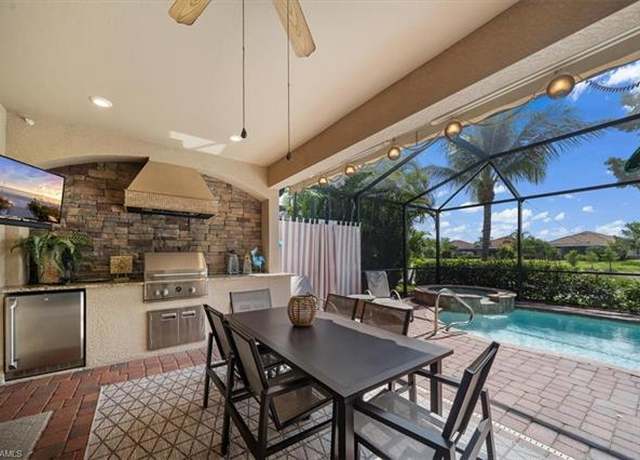 Property at 28111 Edenderry Ct, Bonita Springs, FL 34135, 4 beds, 2 baths