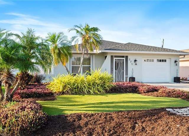 Property at 771 100th Ave N, Naples, FL 34108, 3 beds, 2 baths