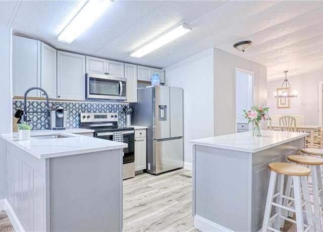 Property at 10251 Wales Loop, Bonita Springs, FL 34135, 3 beds, 2 baths