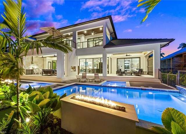 Property at 255 21st Ave S, Naples, FL 34102, 5 beds, 5.5 baths