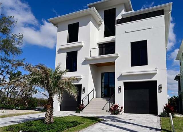 Property at 26415 Bay Rd, Bonita Springs, FL 34134, 4 beds, 4.5 baths