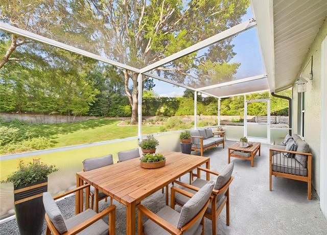 Property at 1704 Royal Cir #602, Naples, FL 34112, 3 beds, 2 baths