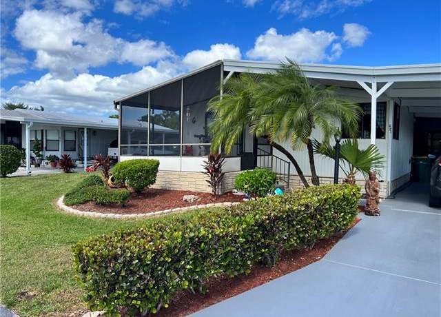 Property at 251 Loon Ln #251, Naples, FL 34114, 2 beds, 2 baths