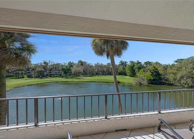 Property at 102 Clubhouse Dr #375, Naples, FL 34105, 2 beds, 2 baths