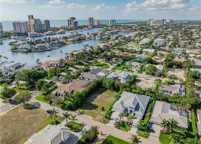 Property at 505 Turtle Hatch Rd, Naples, FL 34103