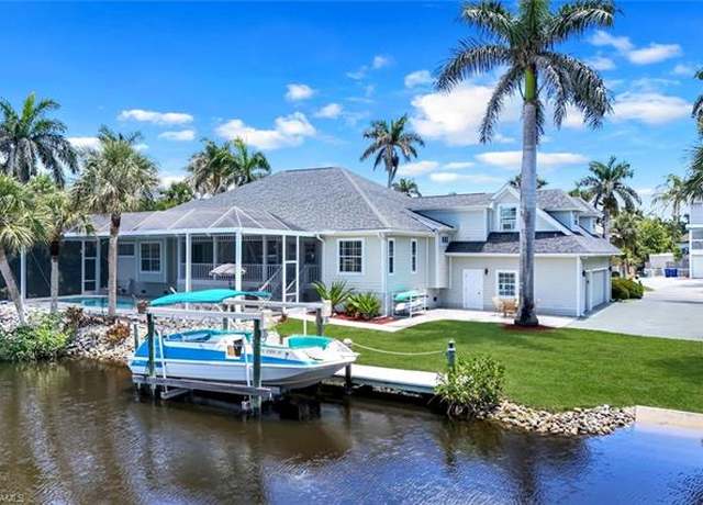 Property at 27150 Mora Rd, Bonita Springs, FL 34135, 4 beds, 3.5 baths