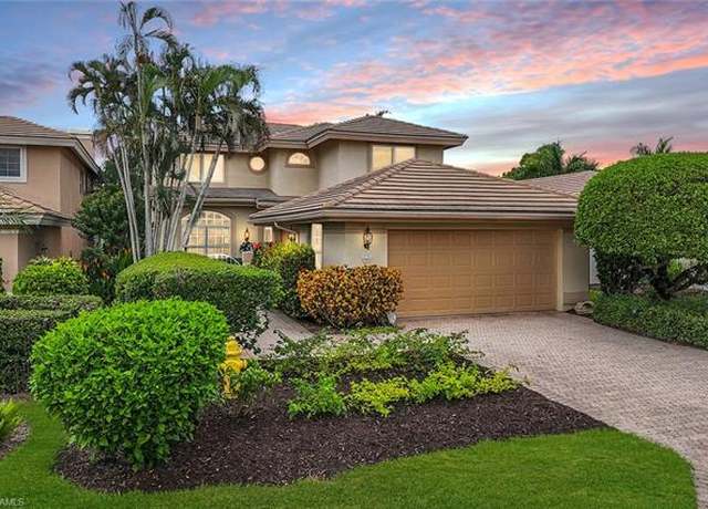 Property at 10354 Quail Crown Dr, Naples, FL 34119, 4 beds, 2.5 baths