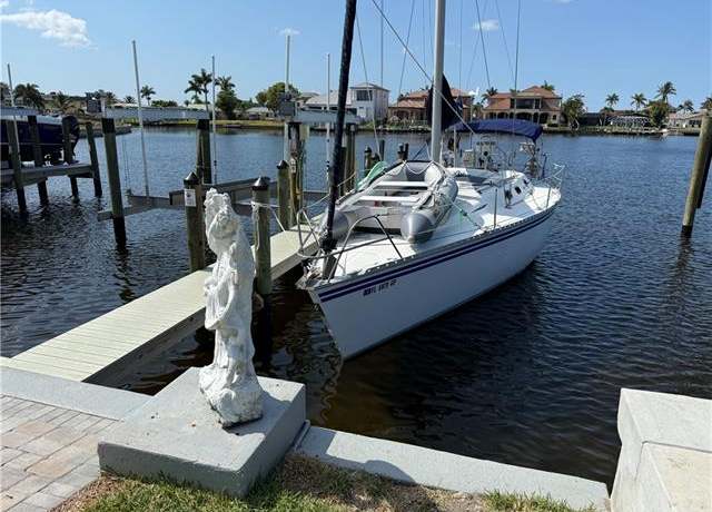 Property at 1726 Bikini Ct, Cape Coral, FL 33904