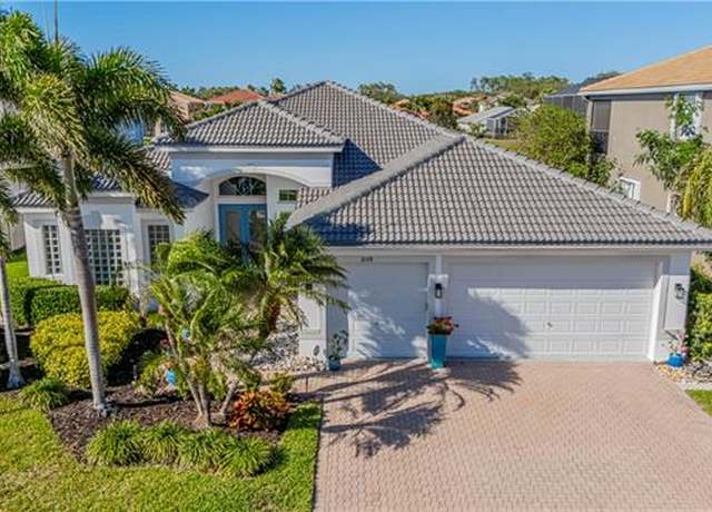 Property at 2109 Amargo Way, Naples, FL 34119, 4 beds, 3 baths