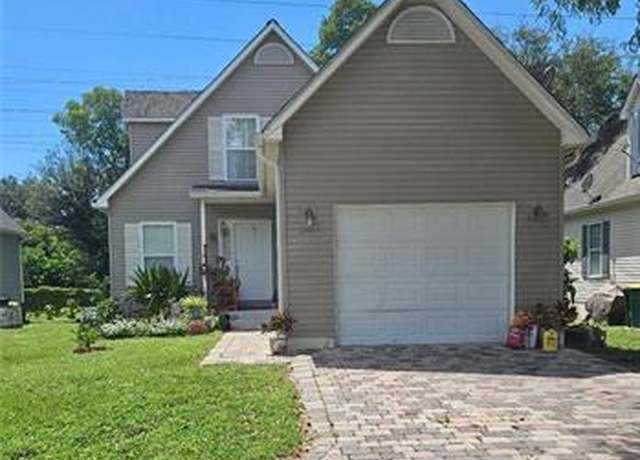 Property at 199 Leawood Cir, Naples, FL 34104, 3 beds, 2.5 baths
