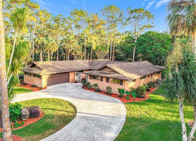 Property at 3550 11th Ave SW, Naples, FL 34117, 4 beds, 2.5 baths