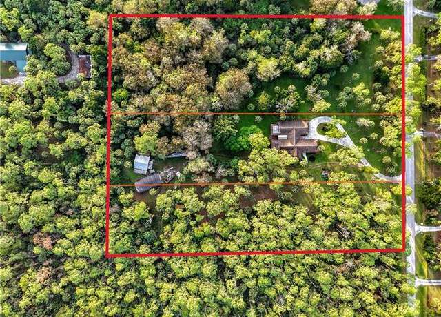 Property at 3550 11th Ave SW, Naples, FL 34117, 4 beds, 2.5 baths